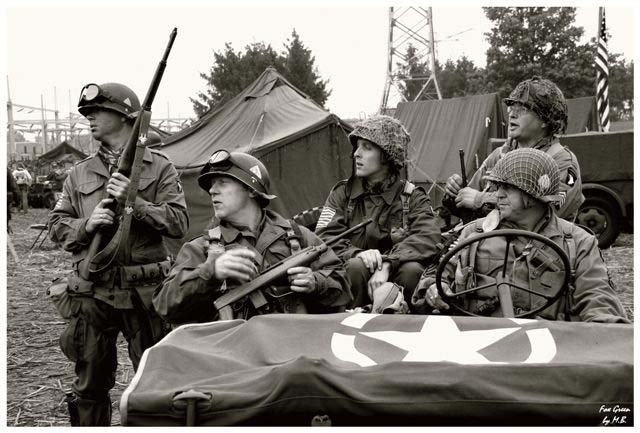 mg 944